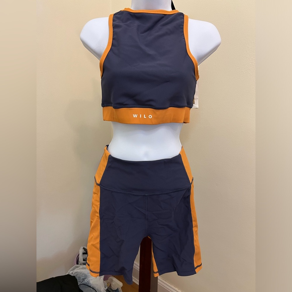 NEW Wilo The Label workout set (size MED)